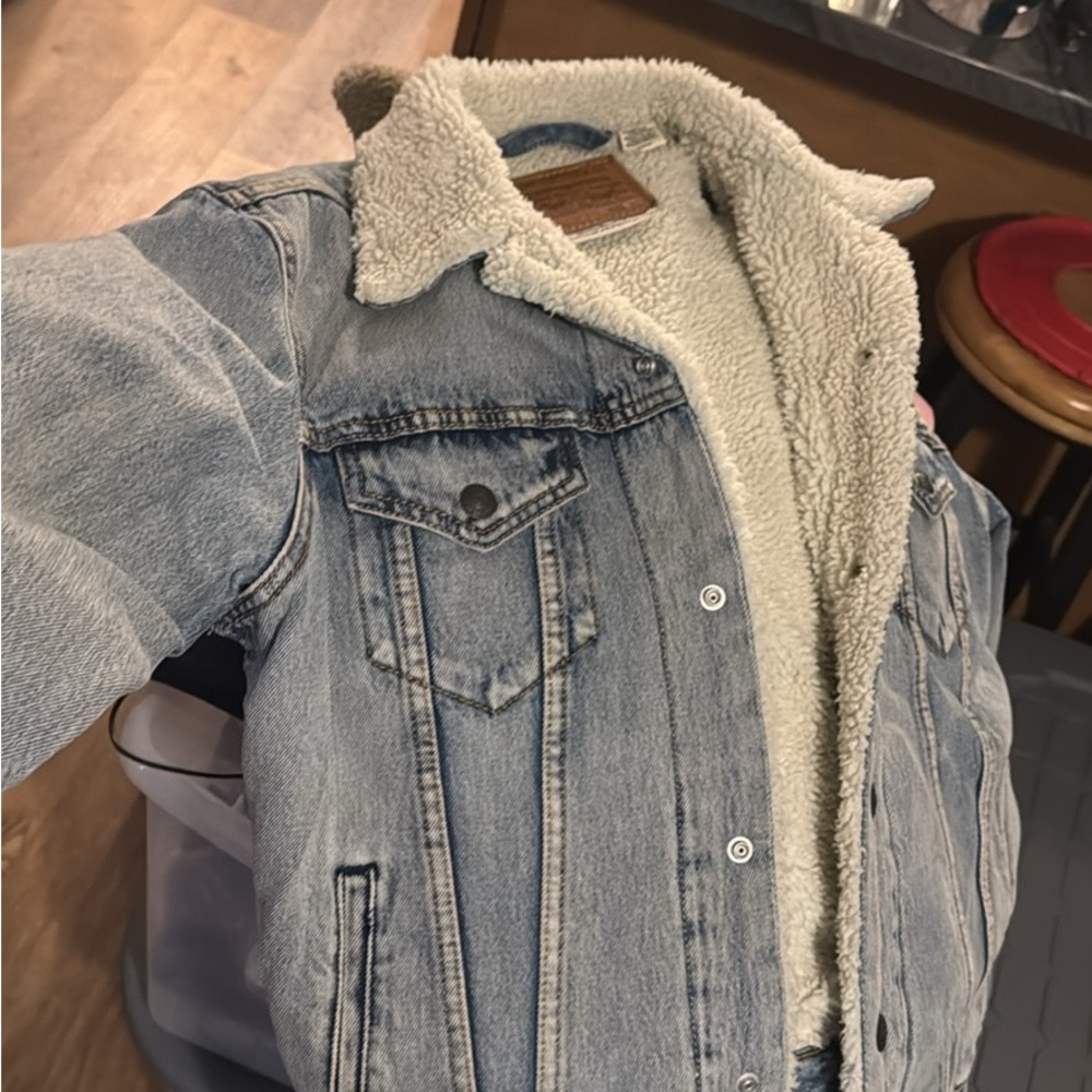 Levi’s Sherpa-Lined Denim Jacket
